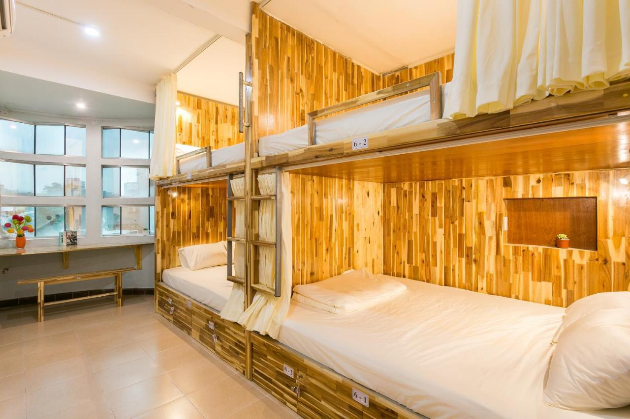 Spot On 676 Jimmy House Hostel Хошимін Екстер'єр фото